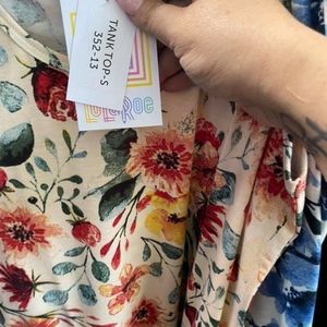 Lularoe tank top